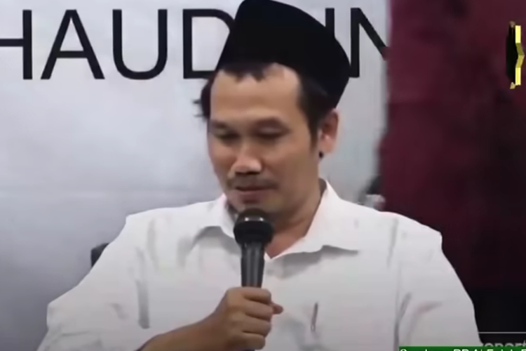 Jelang Ramadhan 2022 atau 1443 Hijriah, Simak Penjelasan Gus Baha Terkait Metode Hisab dan Rukyah