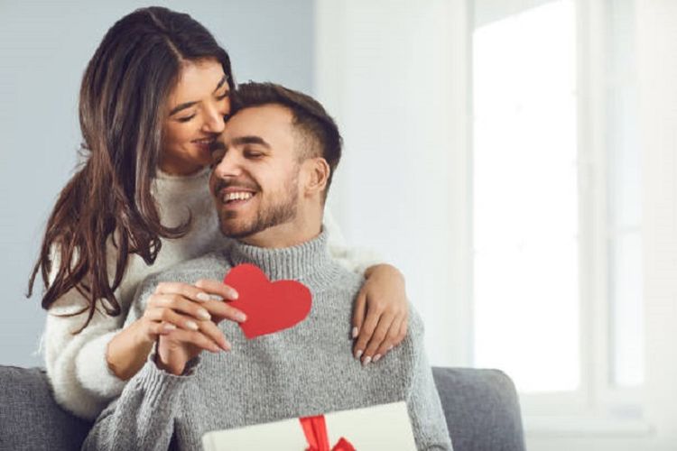 Hari Valentine 2022, Simak Kumpulan Ucapan Paling Romantis untuk Pasangan di Sini 