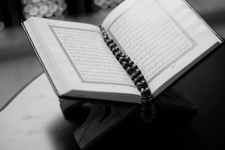 Bacaan Al Quran Surah Al Baqarah Mulai Ayat 131 Sampai 140 Lengkap dengan Terjemahannya