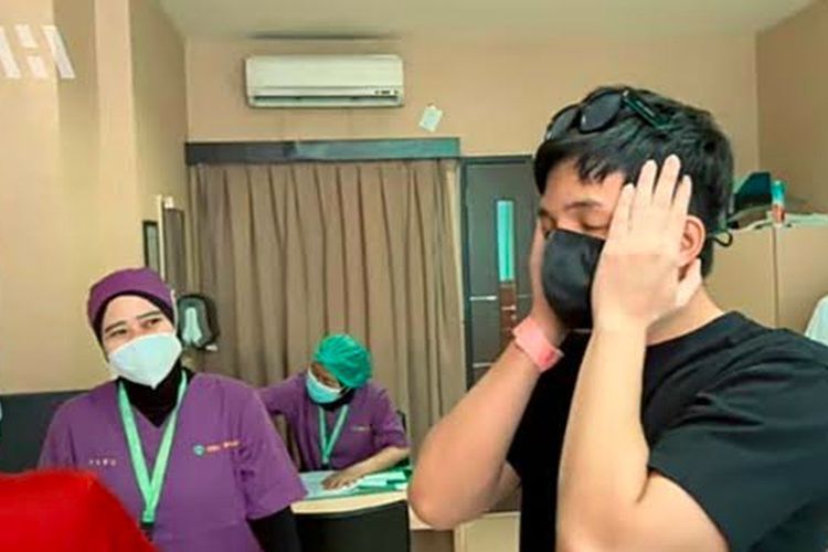 Belum Genap Satu Bulan Aurel Hermansyah Nekat Menindik Baby A, Alasannya Sangat Logis