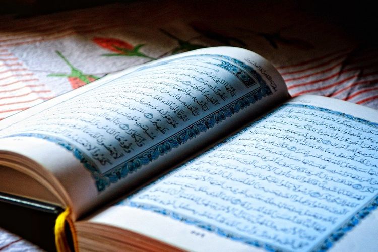 Al Quran Surah Al Baqarah Mulai Ayat 231 Hingga 240 Lengkap dengan Terjemahan Bahasa Indonesia