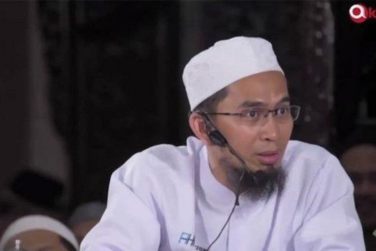 Ustadz Adi Hidayat Ungkap Perkara yang Menjadi Sumber Perbedaan dalam Penentuan Awal Ramadhan, Ternyata Ini