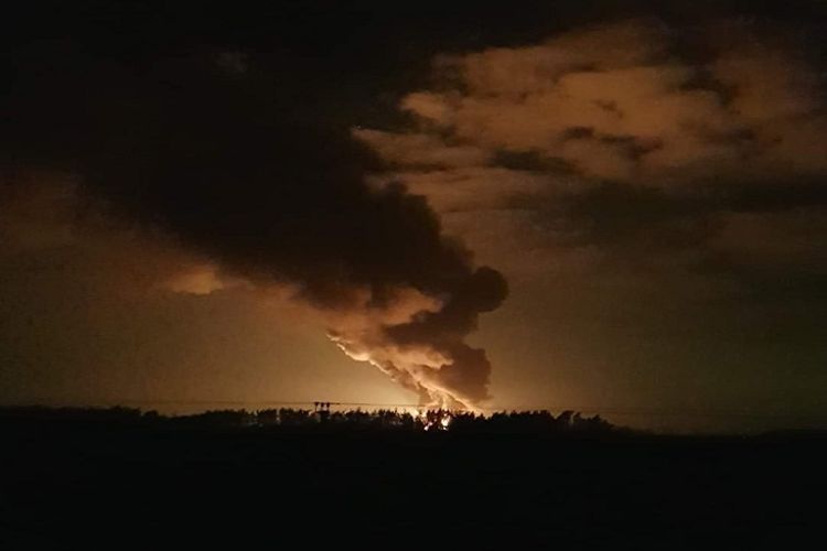 Rusia Menggempur Fasilitas Gas dan Minyak Ukraina dalam Serangan Invasi