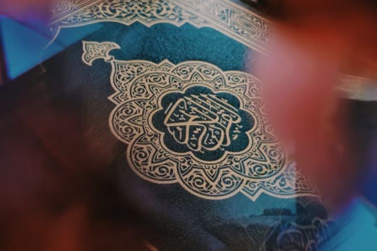 Al Quran Surah Al Baqarah Mulai Ayat 11 Hingga 20 Lengkap dengan Terjemahan Bahasa Indonesia