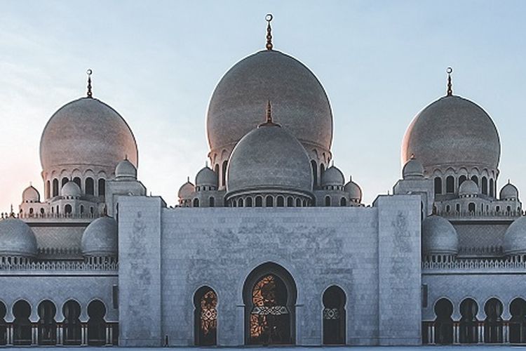 Al Quran Surah Al Alaq Lengkap dengan Terjemahan Bahasa Indonesia