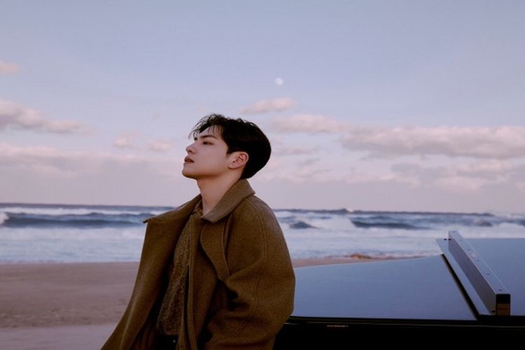 Wonpil Day6 Sampaikan Perpisahan Demi Kebahagiaan Orang Tersayang melalui Lagu ‘Voiceless’