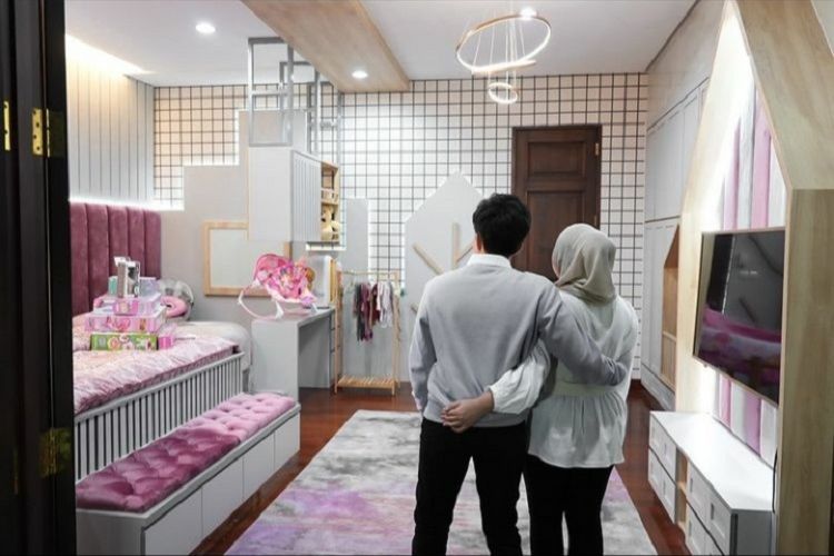 Aurel Hermansyah Lahirkan Baby A Hari Ini, Atta Halilintar ‘Malaikat Hidupku’