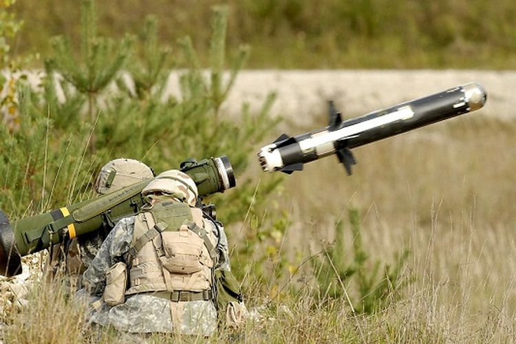 NATO Pasok Senjata ke Ukraina Dilengkapi Rudal dan Anti-tank untuk Lawan Rusia