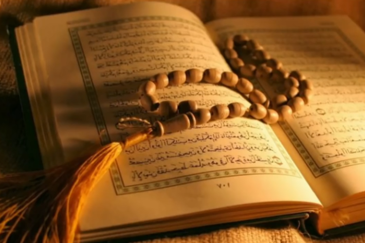 Al Quran Surah Ali Imran Mulai Ayat 171 Hingga Ayat 180 Dilengkapi Terjemahan Bahasa Indonesia