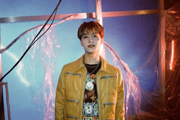 Taeil NCT Dikuntit Sasaeng, Difoto Saat Merokok, Lalu Disebarkan