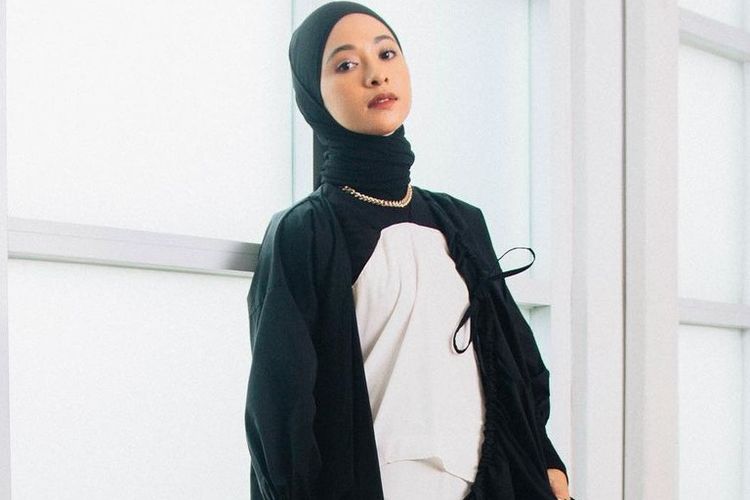 Poppy Bunga Umumkan Dirinya Sudah Sembuh dari Covid: Aku Sekarang Jadi S.Cov