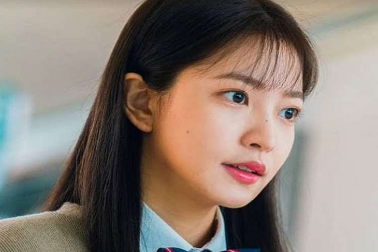 Yeri Red Velvet Trending di Twitter,  Sedang Mendengarkan Lagu Child dari Mark NCT Ternyata Penyebabnya