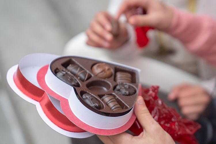 Menjelang Hari Valentine atau Velentine’s Day 2022, Ini Pilihan Hadiah Cokelat yang Aman untuk Kesehatan