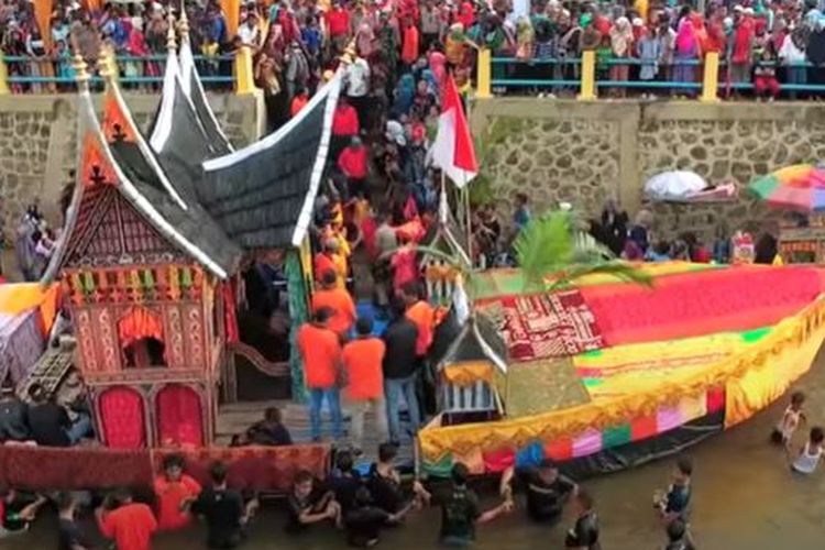 3 Tradisi Unik Menyambut Bulan Ramadhan di Indonesia, Salah Satunya Mandi Pakai Jeruk Nipis