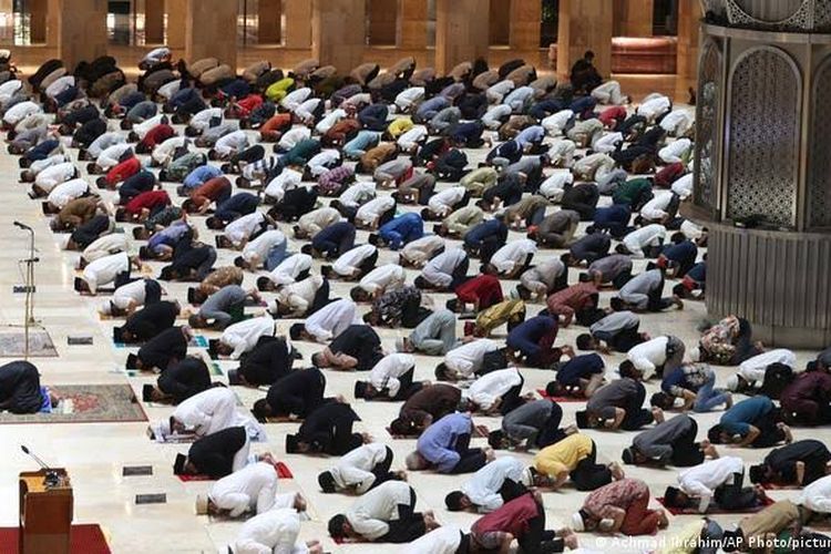 Fikih Ramadhan 2022: Hukum Shalat Tarawih Menurut Para Ulama, Simak Dalil Hukumnya