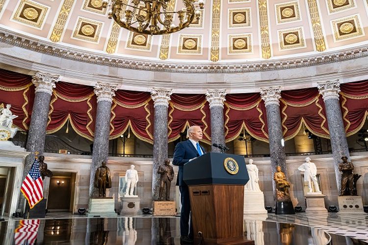 Konflik Tak Kunjung Reda, Joe Biden Izinkan Bantuan Senilai 200 Juta US Dolar untuk Militer Ukraina