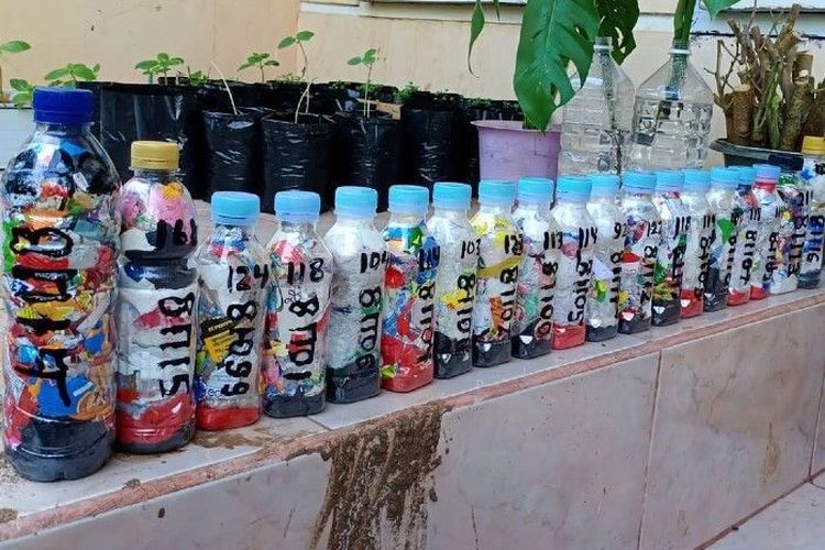 Yuk Belajar Ecobrick, Salah Satu Cara Diet Sampah Plastik, Simak Caranya Ibu Rumah Tangga Wajib Tahu