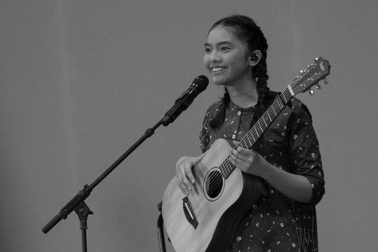 Fakta Dibalik Lagu Dere Berjudul ‘Berisik’ Ditulis Bareng Sama Tulus