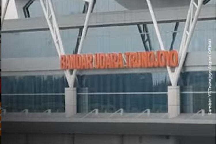 Jokowi Meresmikan Pengembangan Bandar Udara Trunojoyo Sumenep Madura