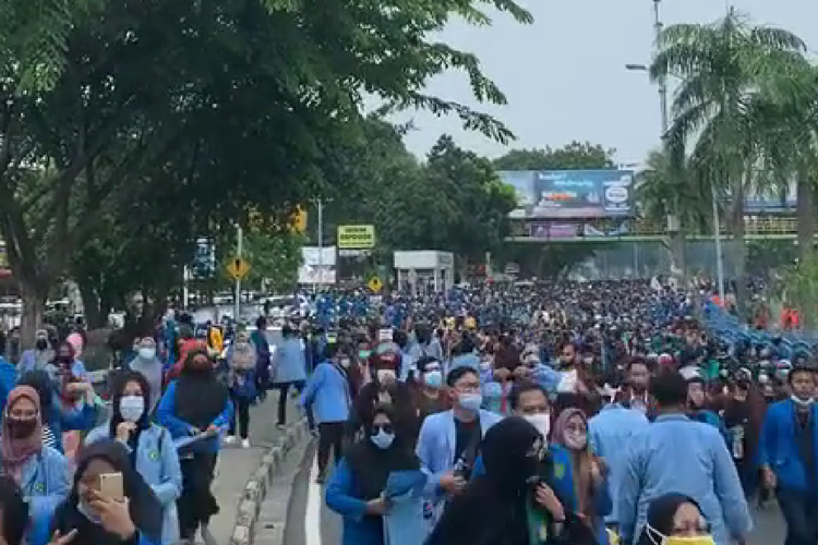 Muncul Ajakan Demo 11 April 2022 ke Siswa SMA dan SMK, Sanksi Berat sampai Drop Out Ancam Siswa yang Ikut Aksi