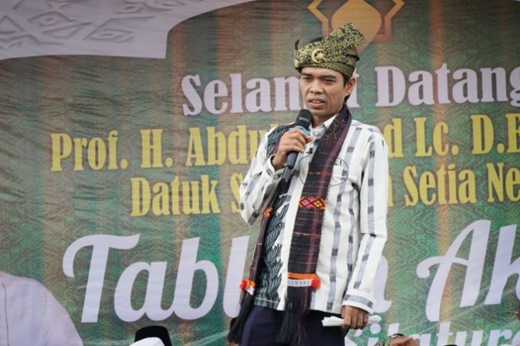Ustadz Abdul Somad Jelaskan Zakat Fitrah Lengkap dengan Sejarah di Zaman Nabi SAW, Dalil dan Tata Caranya