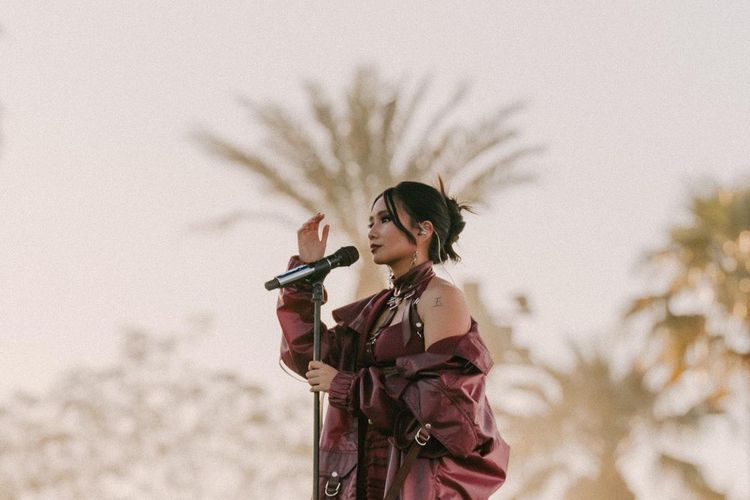 Profil Niki Zefanya, Penyanyi Indonesia Pertama yang Tampil di Coachella