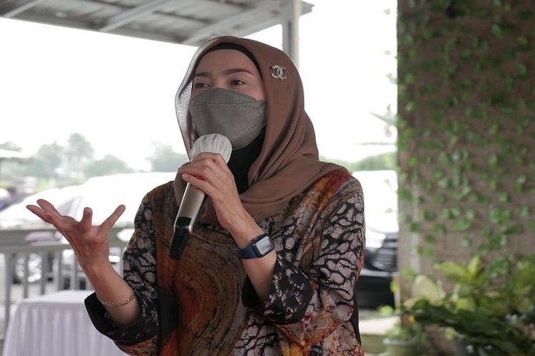 Desi Ratnasari Ungkap Selama Ramadhan 2022 Berdoa Memohon Jodoh, Walaupun Sudah Banyak Pria Datang Melamar