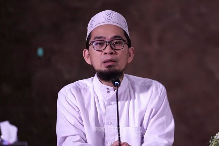 Ustadz Adi Hidayat Ungkap Tanda-Tanda Malam Lailatu Qadar di Penghujung Bulan Ramadhan