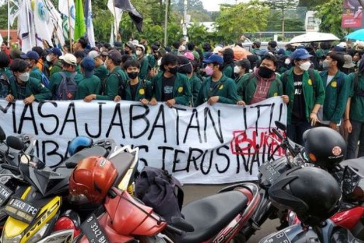 Yel-yel Demo 11 April 2022 Pakai Nada Lagu Anak-anak Potong Bebek Angsa, Berisi Kritik Wacana 3 Periode