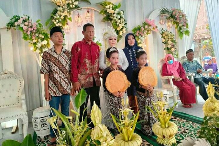 Viral Pernikahan Tanpa Mempelai Pria, Warganet: Jangan-Jangan Pengantin Pria Kena Musibah?