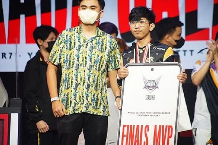 Membawa RRQ Juara MPL Season 9, Ini Rahasia Build Item Xavier RRQ Clay