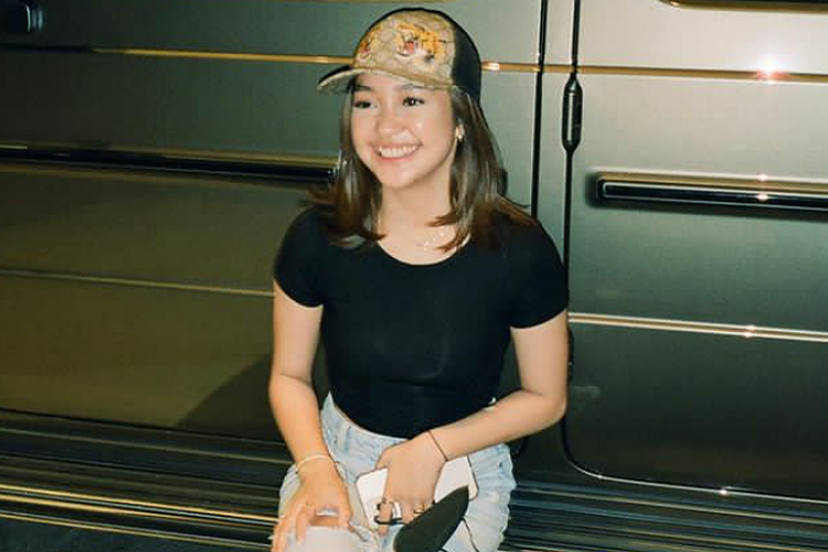 Hard Gumay Terawang Chika Terkait Sosok Selingkuhan Yang Sudah Beristri, Seorang Aktor Berinisial ‘A’