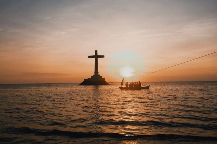 17 Link Twibbon Terbaik Tema Kenaikan Isa Almasih 2022, Hari Raya Umat Kristiani di Seluruh Penjuru Dunia