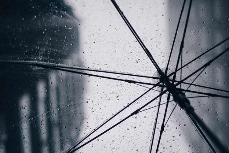 Prakiraan Cuaca Hari Ini di Mataram dari BMKG, Senin 20 Juni 2022, Hujan Sedang Terjadi Pada Waktu Berikut