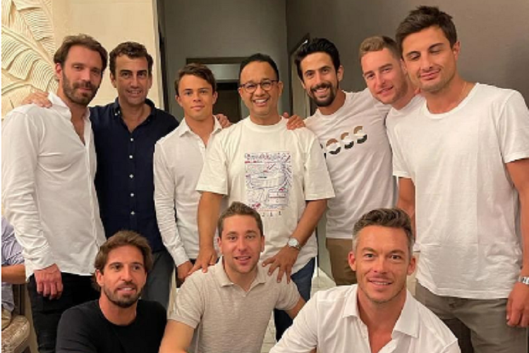 Intip Keseruan Anies Baswedan Ngobrol Bareng Para Pembalap Formula E, Apa Saja yang Dibicarakan?