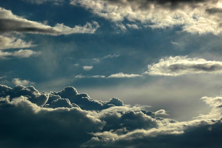 Prakiraan Cuaca Kota-kota di Provinsi Bali Jumat, 3 Juni 2022 Menurut BMKG