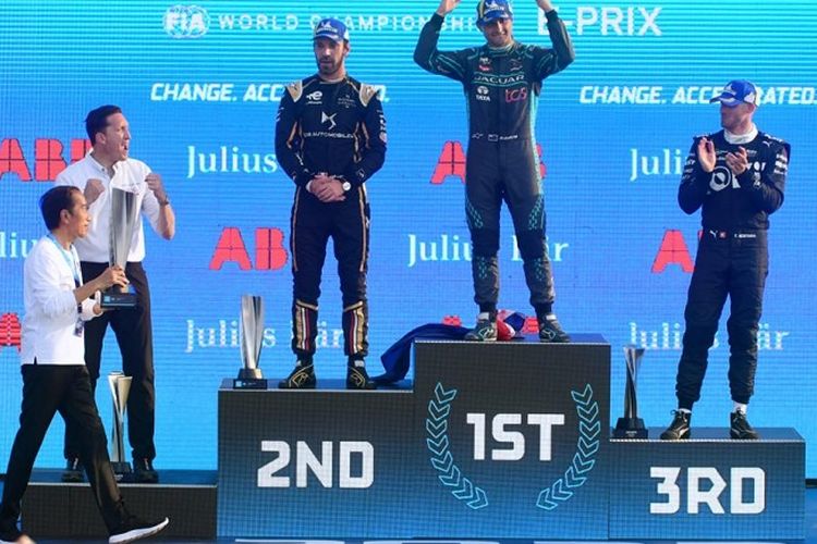 Respon Jokowi soal Formula E Jakarta 2022: Bagus untuk Indonesia dan Membangun Ekosistem Kendaraan Listrik