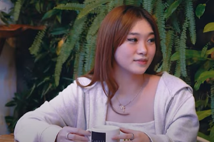 Denny Sumargo Tanya Livy Renata Soal Kriteria Cowok yang Disukai, Suka yang Lebih Manly atau Cute?