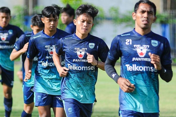 Live Streaming Indosiar Persib Bandung vs PSS Sleman Piala Presiden 2022, Akses Link Nonton di Sini Gratis