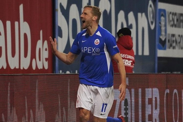 Hanno Behrens Resmi Berseragam Persija Jakarta, Thomas Doll Ungkap Alasan Mendatangkannya