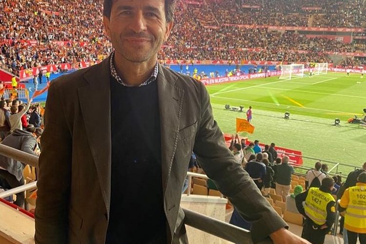Biodata Luis Milla Pelatih Persib Bandung yang Ambisius, Ternyata Mantan Pemain Ternama Liga Spanyol