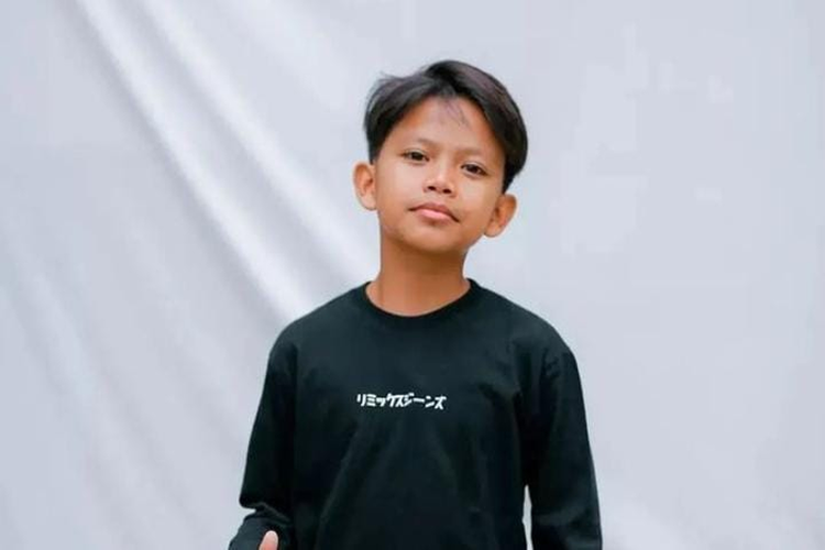 Berikut ini Fasilitas Mewah Farel Prayoga Setelah Terkenal, Ternyata Bahagiakan Orang Tua Dengan ini