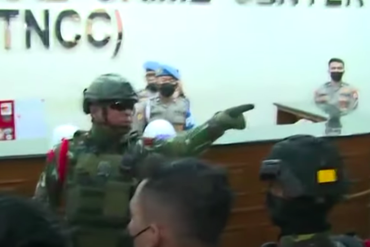 Brimob Bentak Wartawan Saat Peliputan Sidang Etik Ferdy Sambo, Kadiv Humas Ucapkan Maaf Kepada Awak Media