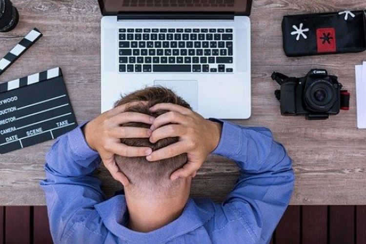 Cara Mengatasi Ngantuk dan Bosan Ketika Kerja, Minum Air yang Cukup dan Lakukan Ini dan Lakukan Hal Ini