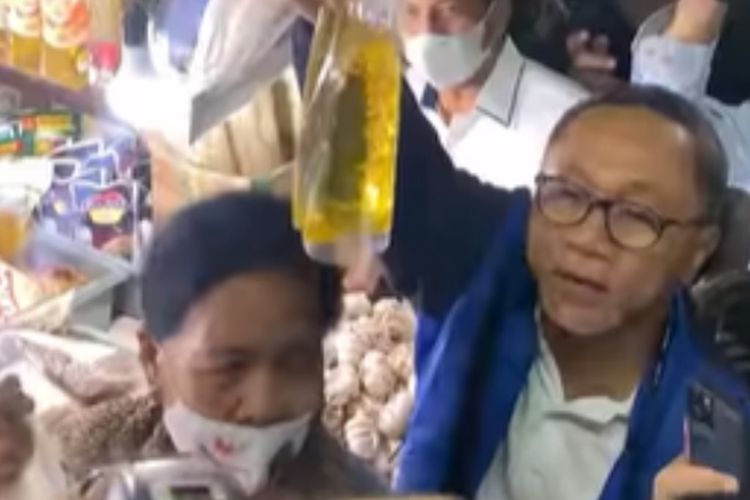 Minyak Goreng Melimpah, Kementerian Perdagangan Sidak Pabrik Minyak di Jambi