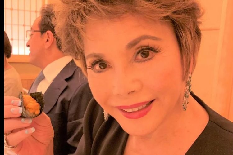 Soekarno dan Salah Satu Istrinya Ratna Sari Dewi yang Hingga Kini Masih Awet Muda dan Aktif di Sosmed