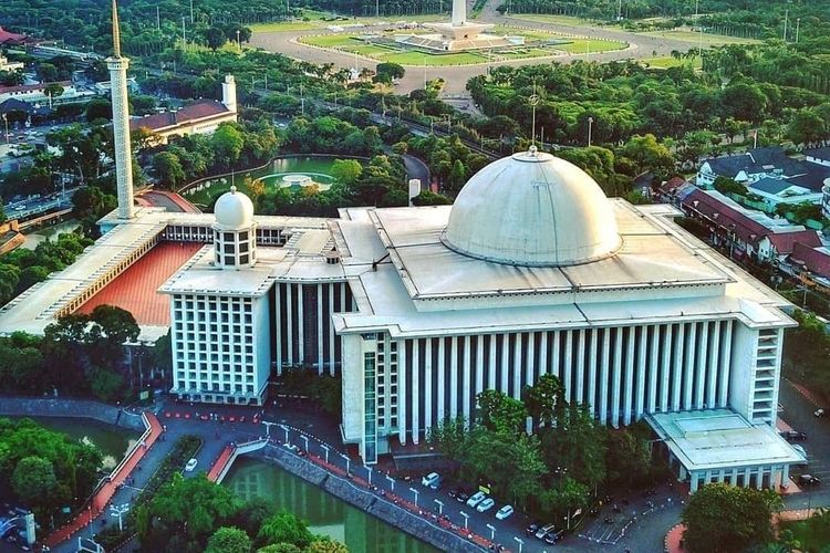 Khutbah Jumat  Sesuai Suasana 17 Agustus 2022 HUT Kemerdekaan RI ke 77: Tema Nikmat Aman Sebuah Negara