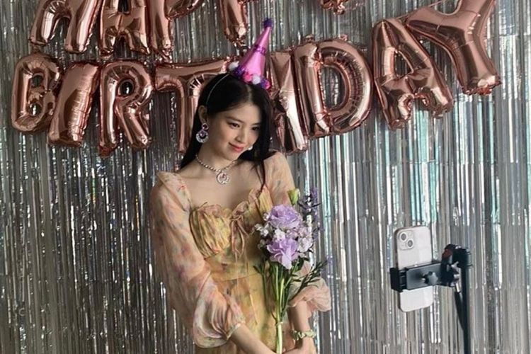 Aktris Korea Selatan Han So Hee Terluka di Wajah Saat Syuting Drama dan Dilarikan ke Rumah Sakit