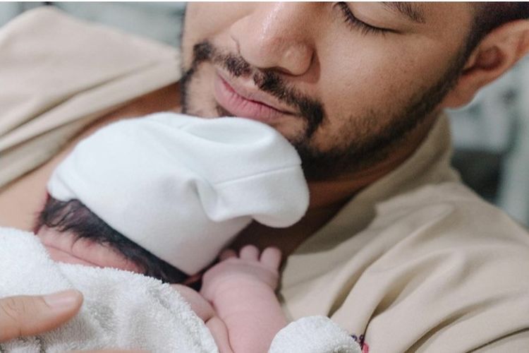 Irish Bella Melahirkan Anak Kedua, Begini Komentar Para Artis Indonesia