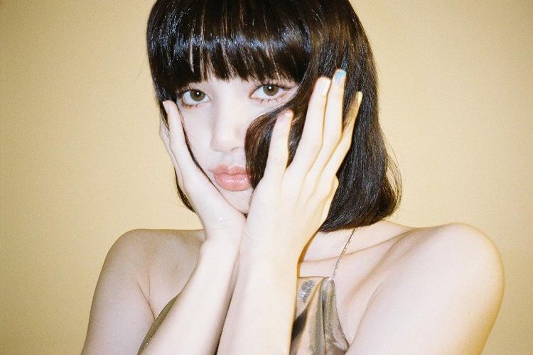 6 Warna Rambut Lisa BLACKPINK yang Membuatnya Terlihat Menggemaskan, Nomor 5 Mirip Boneka Barbie